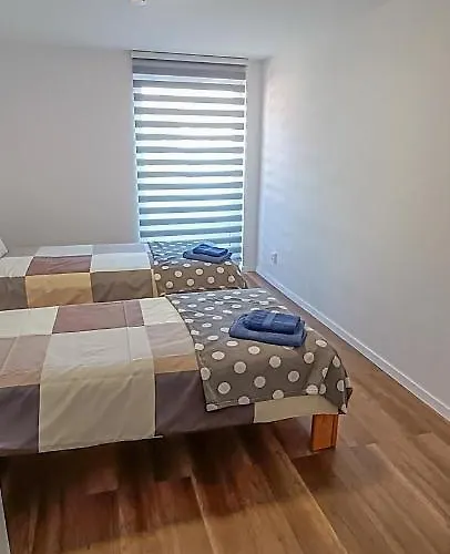 3 In Altstadt In آنغرمونده